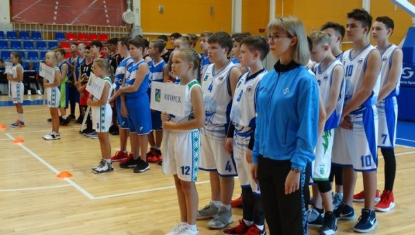 На призы Семена Антонова претендуют восемь команд
