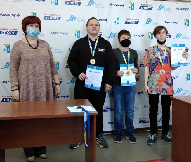 Первые победители
